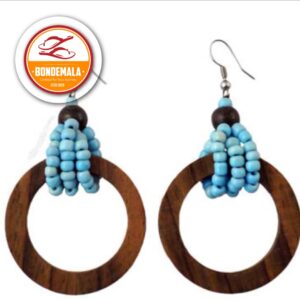 Wooden earing with beads